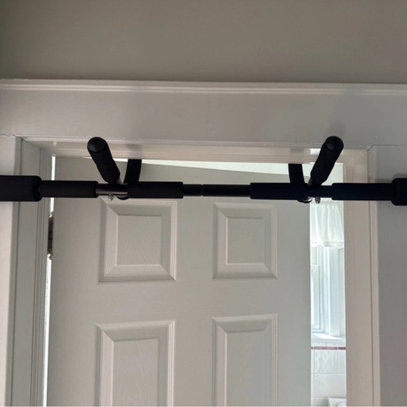 ProsourceFit Black Pull-Up Bar - Picture 4 of 5